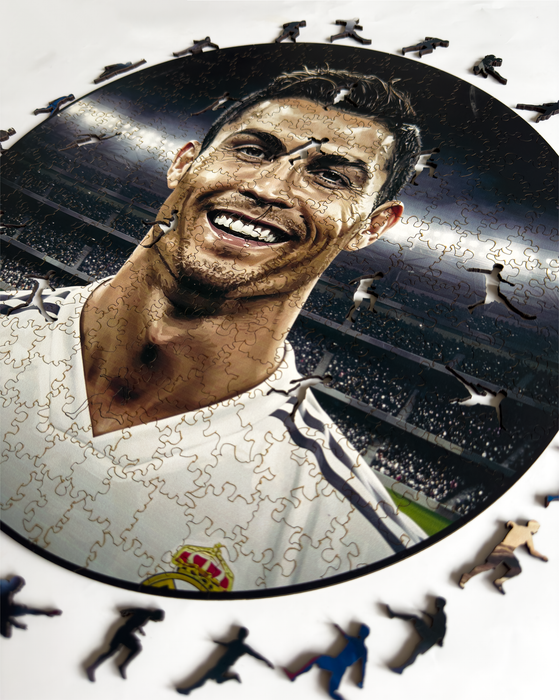Cristiano Ronaldo - portré - Fa puzzle